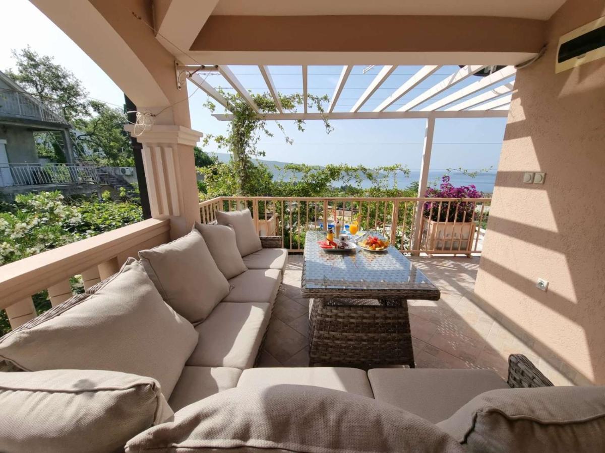 Apartments Popadic With Parking Herceg Novi Eksteriør billede