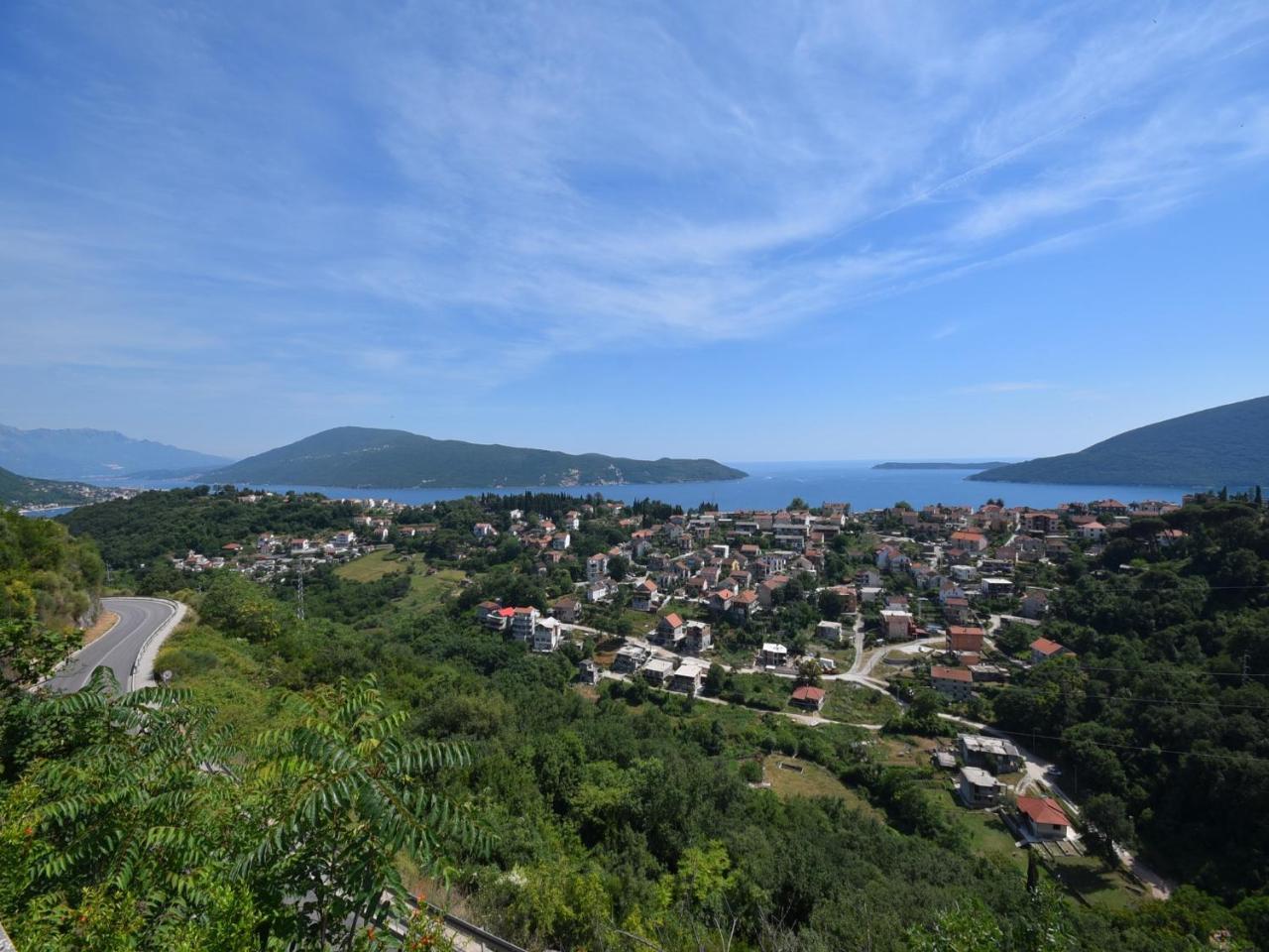 Apartments Popadic With Parking Herceg Novi Eksteriør billede
